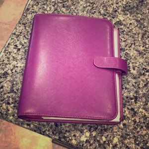 💥FLASH SALE💥 Filofax Saffiano A5 size in purple
